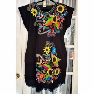 Mexican Floral Embroidered Black Dress L